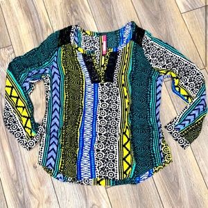 ANTHRO TRACY REESE Black, Yellow, Blue Lace Top Size MED